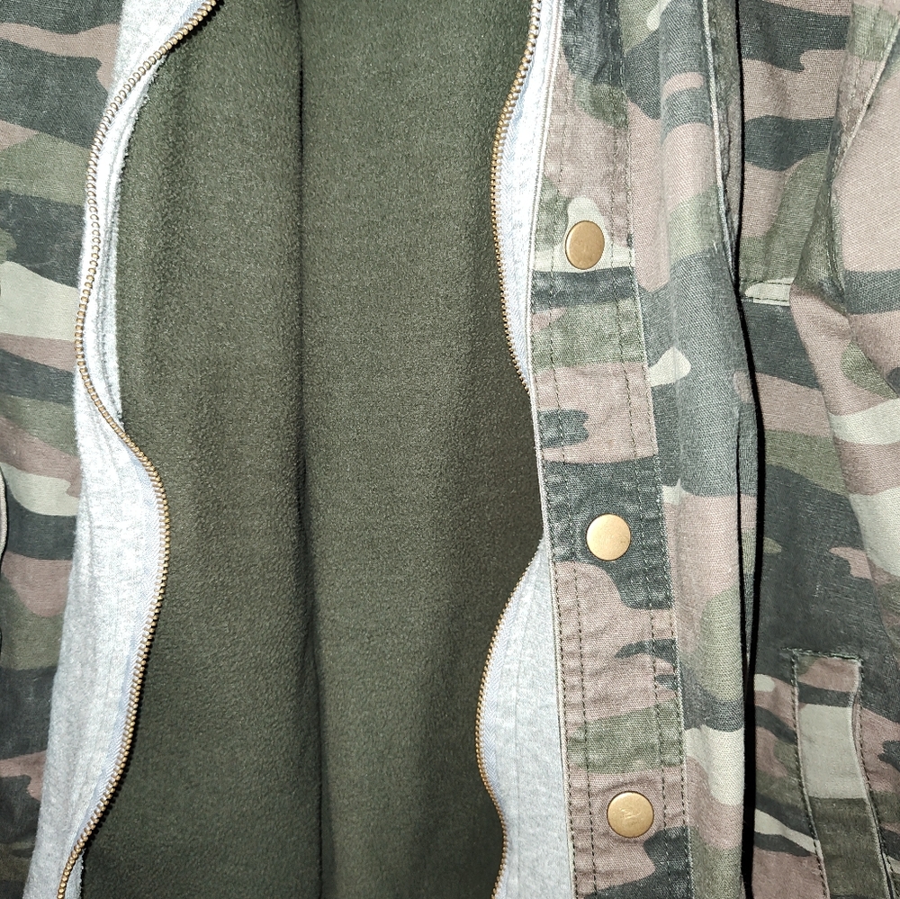 Camouflage Hooded Men's XL Jacket - Picture 4 of 12